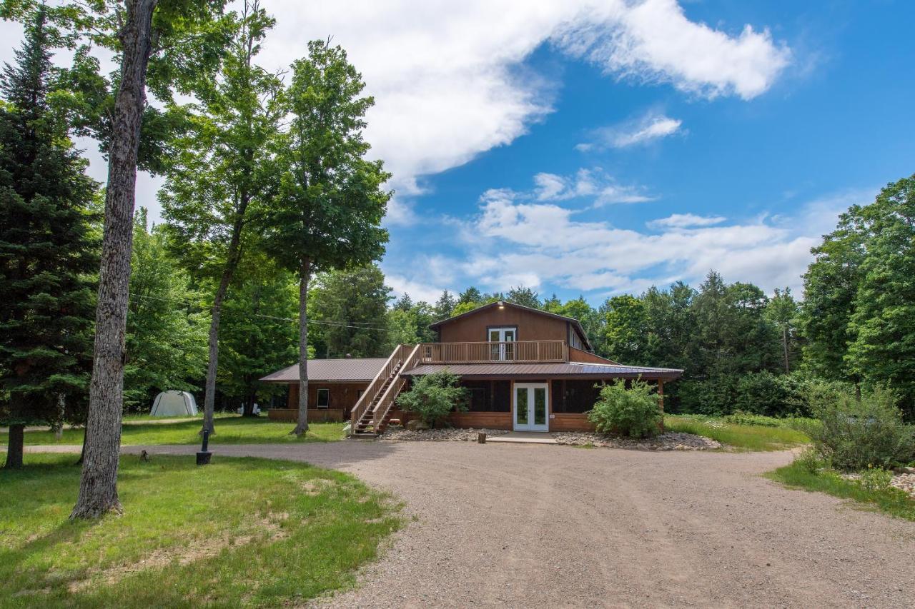 Madawaska Lodge-Cottage Exterior foto